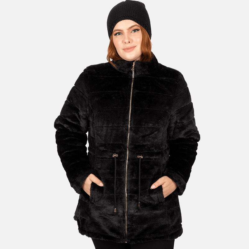 parka-preta-forrada-capuz-pelo-inverno-feminina