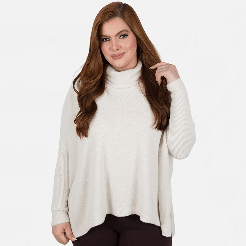 poncho-capa-trico-puma-off-white-frio-gola