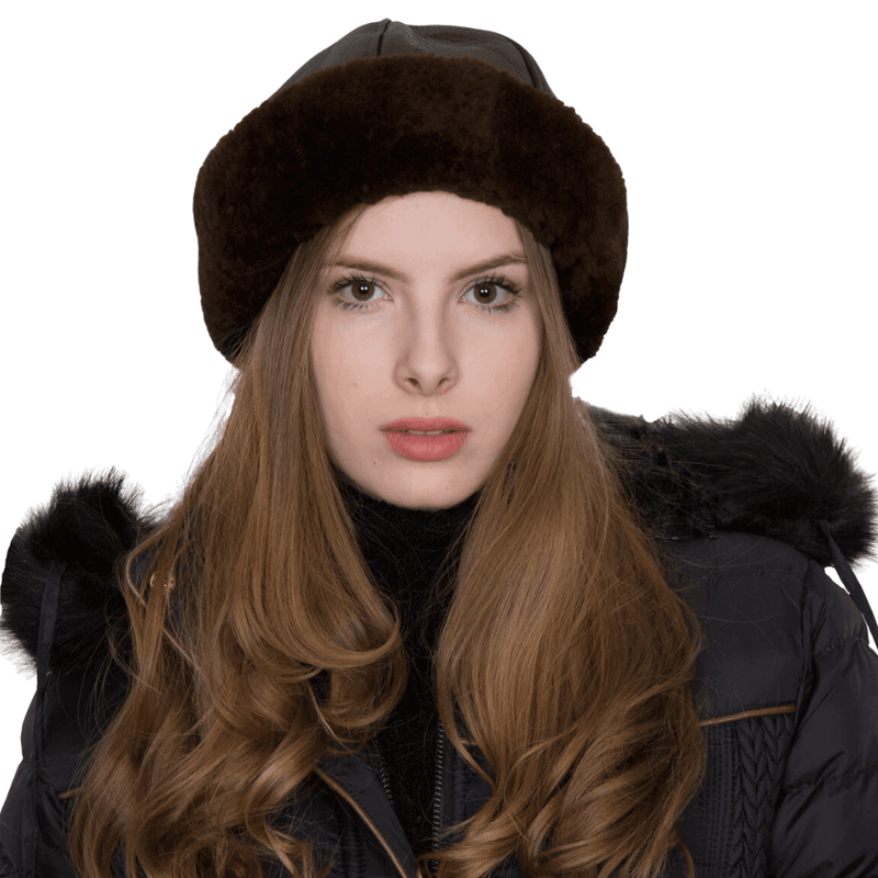 gorro-feminino-de-couro-com-pelo-marrom--2-