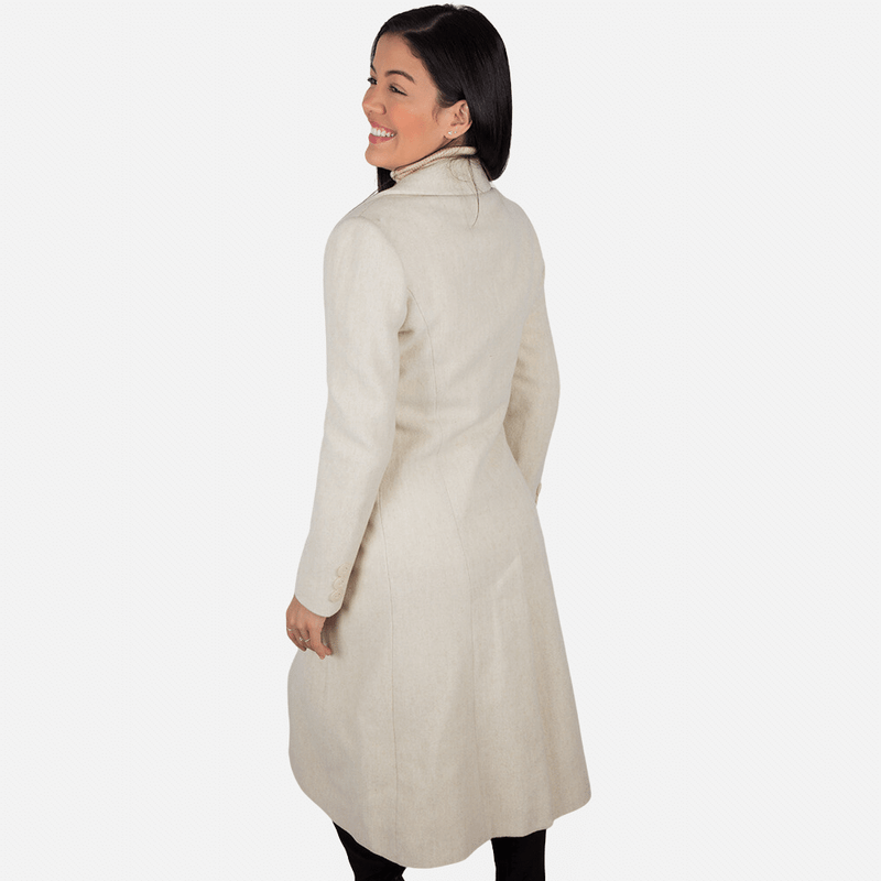 sobretudo-longo-feminino-de-la-natural-inverno-aspen-cru-peleteria-costa