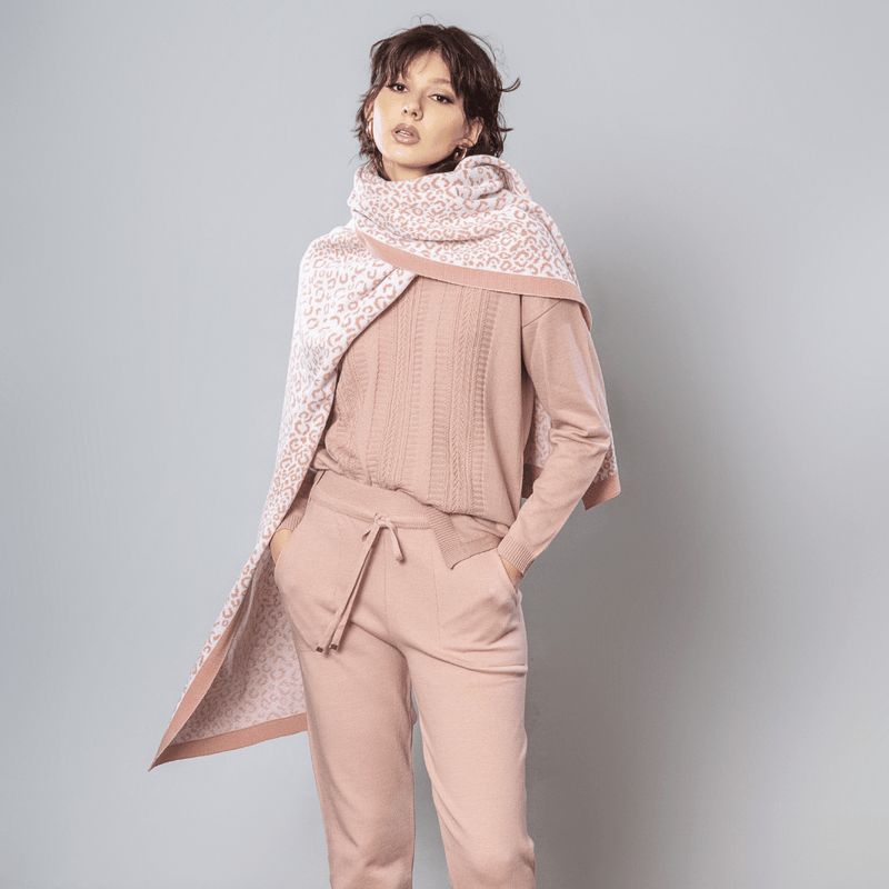 estola-feminina-inverno-trico-premium-print-oncinha-rosa.png