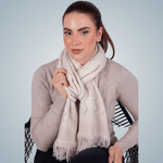 manta-franjas-inverno-feminina-marfim-maison.png