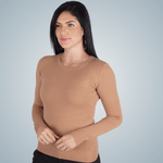 blusa-capa-modal-outono-nantes-avela-basica.png