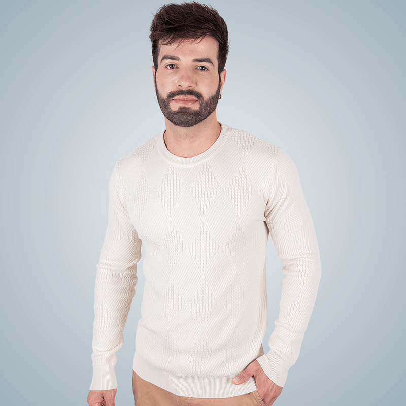blusa basica marfim outono marfim in man.png