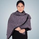 estola-longa-animal-print-inverno-feminina-lazzari-preta.png