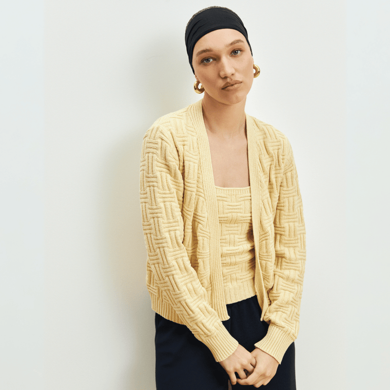 cardigan-ambicione-bege-trico-inverno-feminino-germain.png