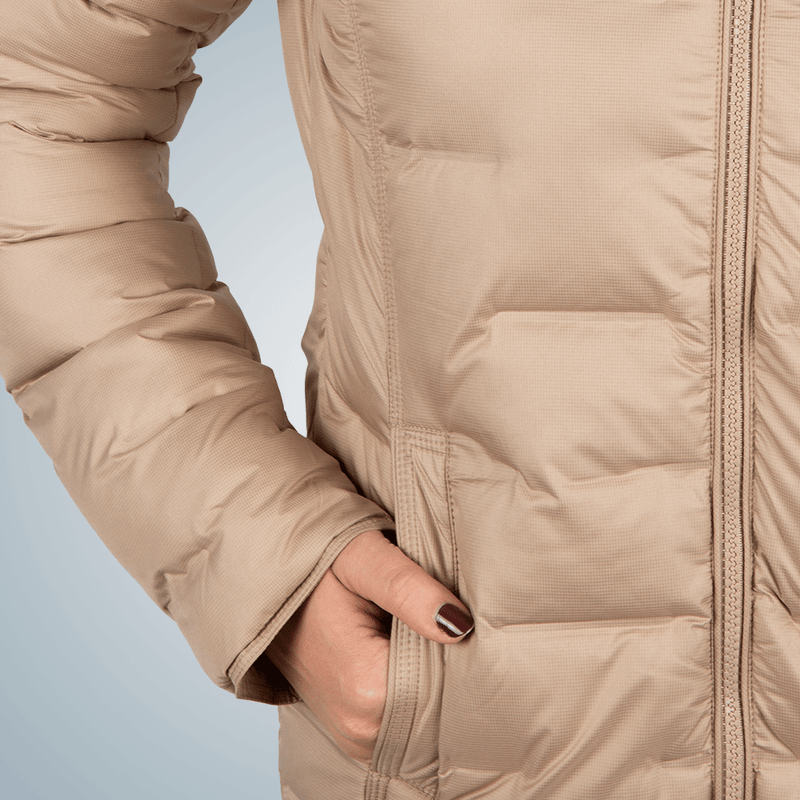 jaquetinha-inverno-feminina-alpelo-bege-plumas.png