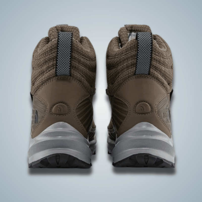 bota feminina inverno the north face vectiv fastpack insulated bege.png