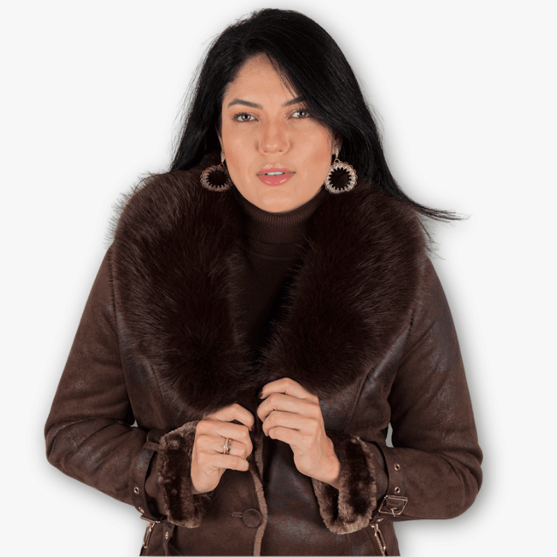 casaco-gola-pelo-marrom-inverno-dublado