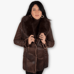 casaco-alpelo-gola-pelo-envolvente-marrom